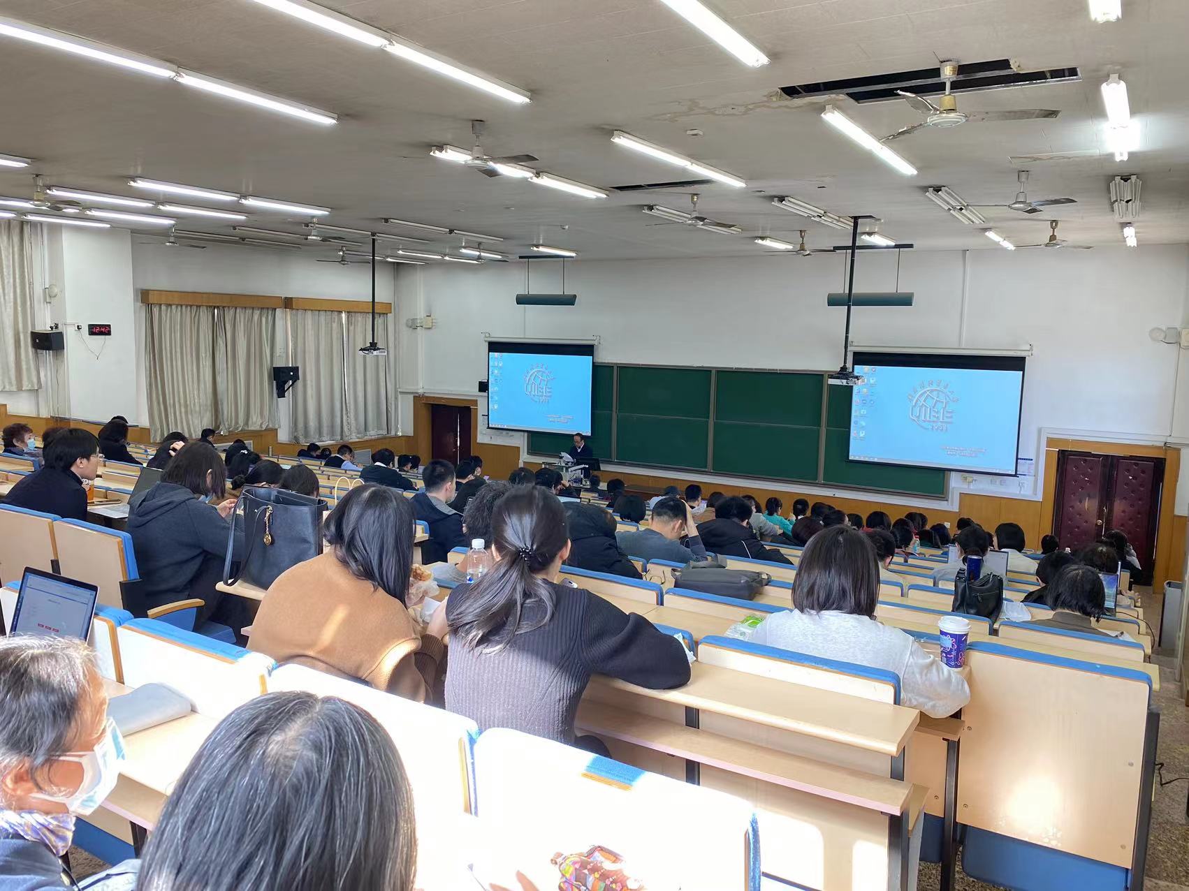 性爱视频